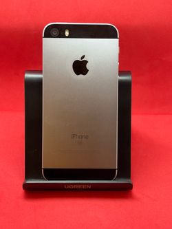 iPhone SE First Generation 32GB Unlocked
