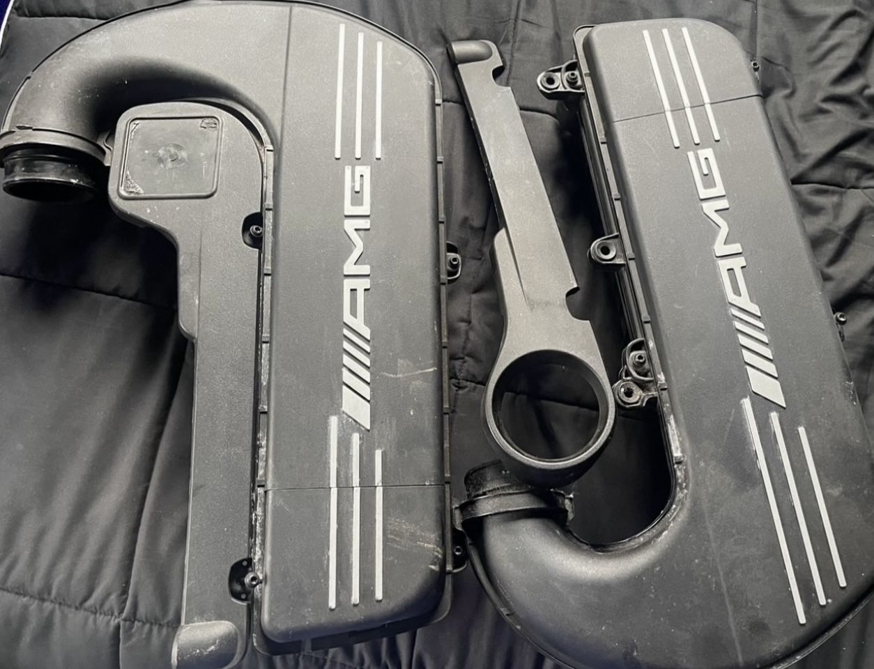 Mercedes C63s AMG Air Filter Box
