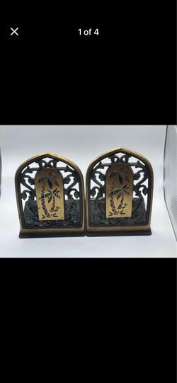 Vintage Solid Brass Dayagi Grapes Vines Book Holder