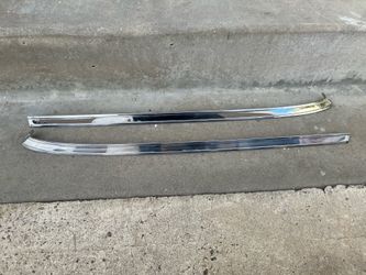 69-70 Impala Custom Coupe roof side moldings