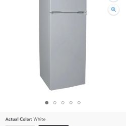 Avanti RA730BOW 7.3 Cu. Ft. White Top Freezer Refrigerator