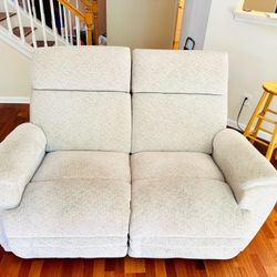 Dual Reclining Love Seat