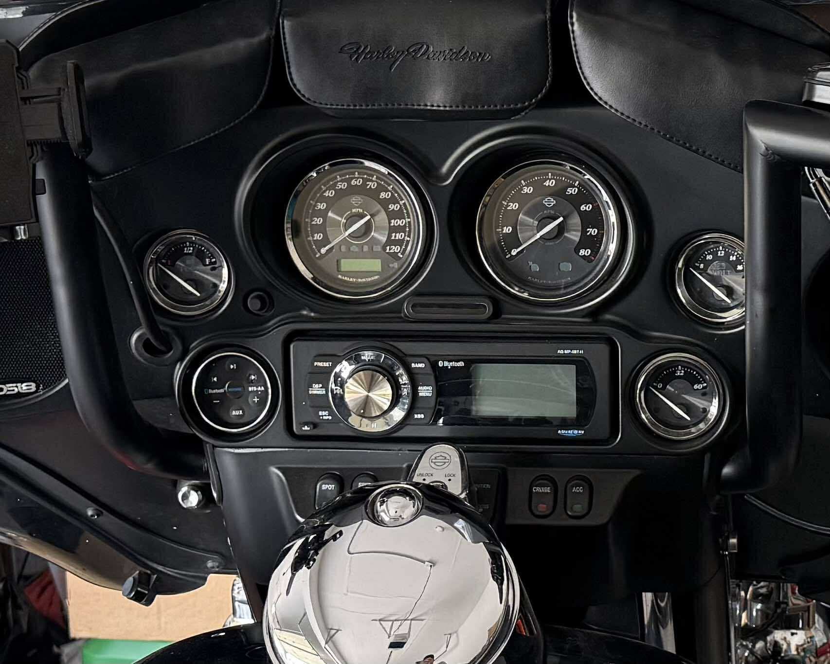 2012 Harley- Davidson Electra Glide