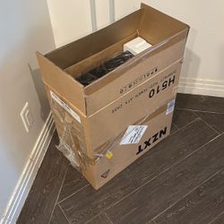 NZXT H510 ATX Mid Tower PC Case – White (Model CA-H510B-W1)