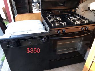 Black stove and dishwasher