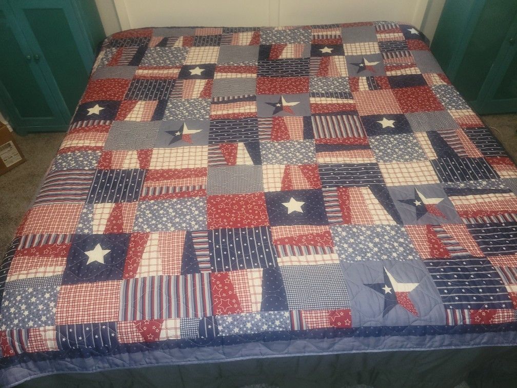 USA Patriotic Quilted Queen Bedspread/King coverlet 