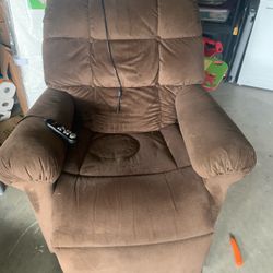 Power Lift recliner 