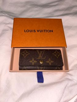 LV authentic VINTAGE KEY WALLET
