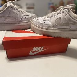 Nike
