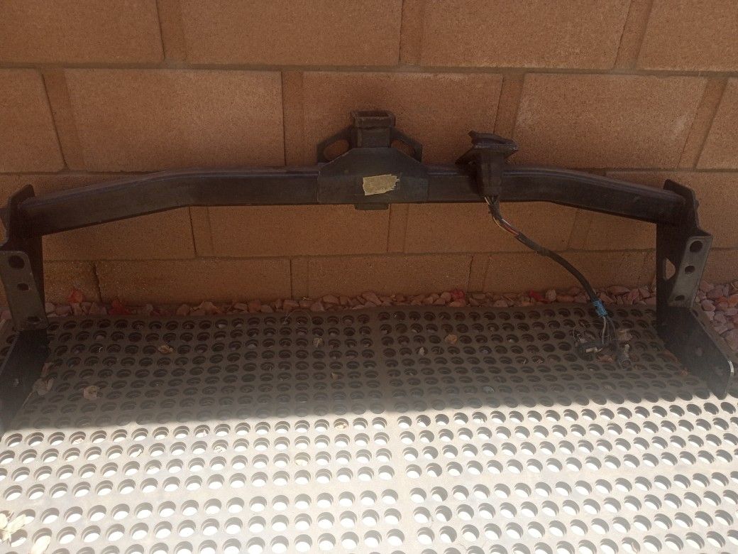 Trailer Hitch For Ford Expedition Or Ford Truck