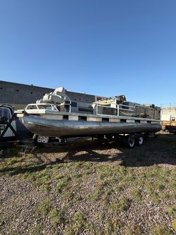 1997 Tracker Party Barge 27