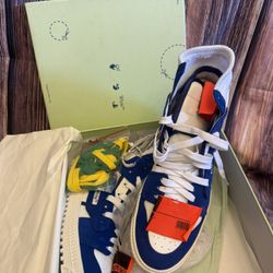 SALE!!! SALE!!! Sneakers Size 9.5 US Men $100