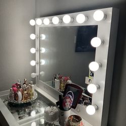 Hollywood Glam Vanity + Charging Station