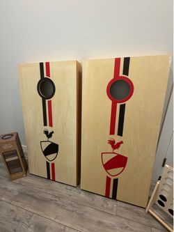 Cornhole Custom Regulation Wood Cornhole Set w/ 8 Bean Bags – Great Condition