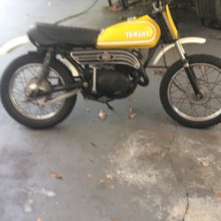 Yamaha M  X 80