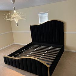 Luxury Queen Size Bed - Modern Black & Gold Design | Delivery Available. Ask for Price 
