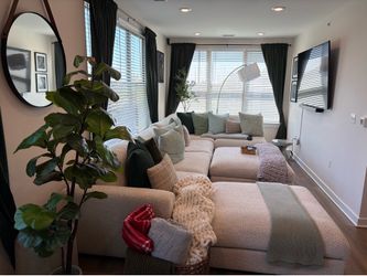 MOVING SPECIAL — MAKE BEST OFFER