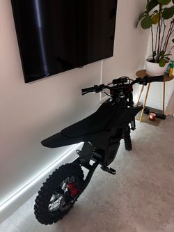 Electric dirtbike