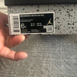 AIR JORDAN 4  RETRO  