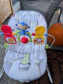 Fisher-Price Baby Bouncer with Toy Bar