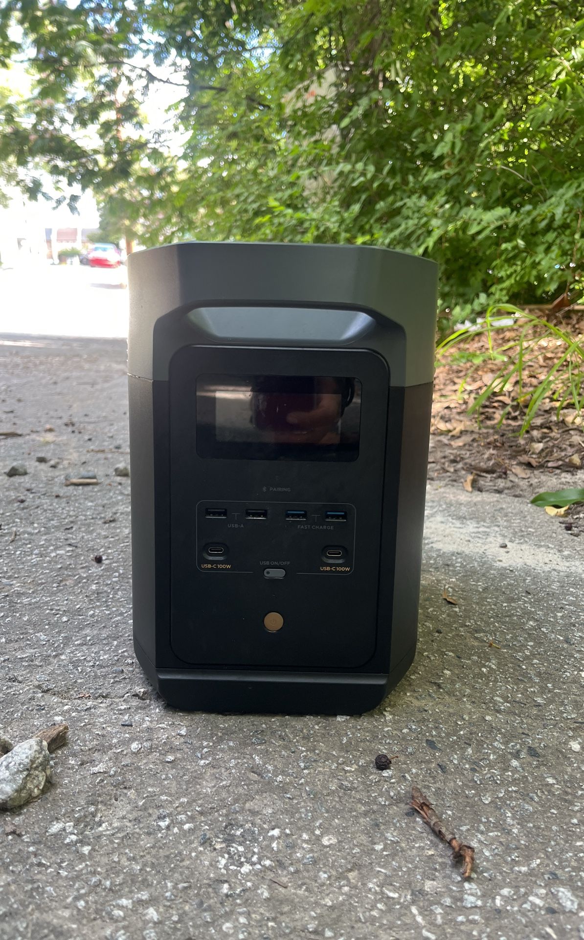 Eco Flow Power Station / Battery Bank 1024 Watt Hour