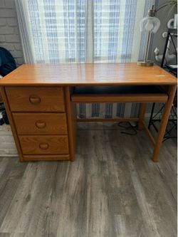 Stanley Furniture Wood Desk