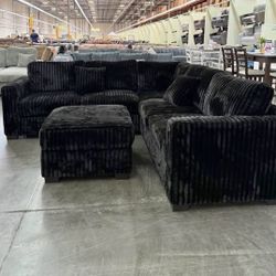 (NEW IN BOX) Black Cord Sectional With Cup Holder And Free Ottoman -FINANCE AVAILABLE