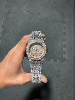 Moissanite  AP Watch