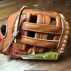 Rawlings Heart Of The Hide 12” Softball Glove !!  New