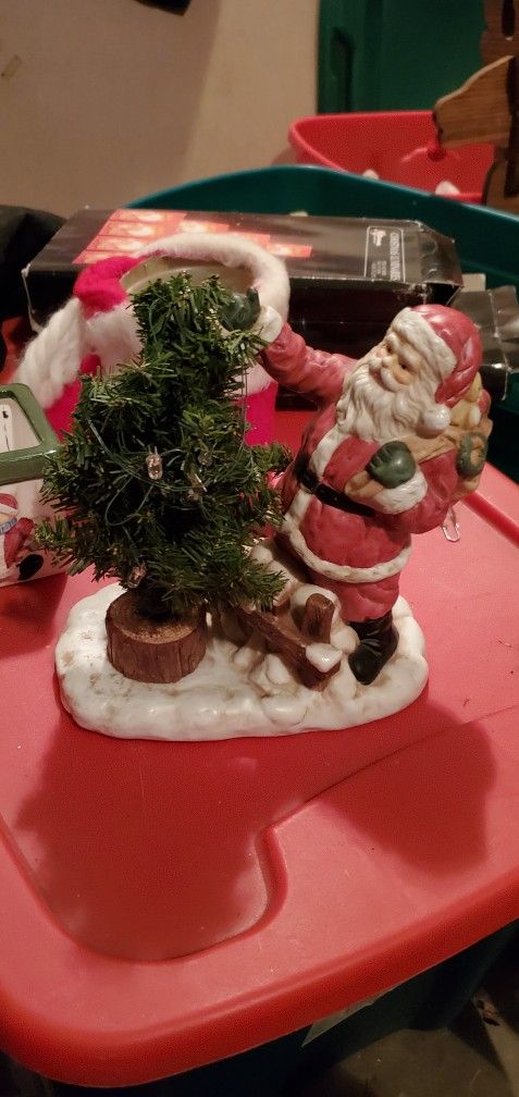Ceramic Santa And Tree