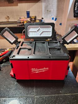 Milwaukee Packout with LED Lights