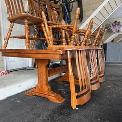 Table And Chairs 