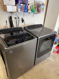 Whirlpool 8.8 Cu. Ft. Cabrio Gas Dryer / Whirlpool Top Load Washer WTW8500DC1
