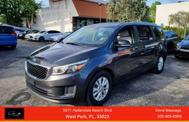 2016 Kia Sedona