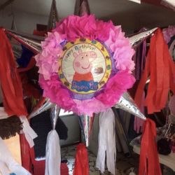 Pepa Pig Piñata