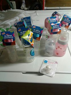 Baby bottle lot