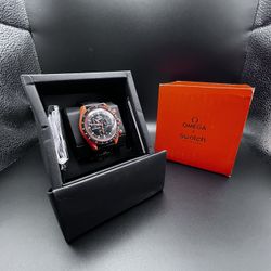 Omega x Swatch Speedmaster MoonSwatch "Mission on Earth Lava" 
