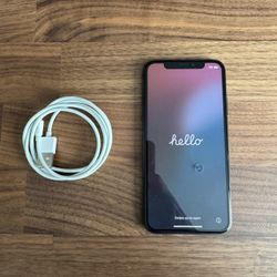 iPhone XS 64GB Black Unlocked.