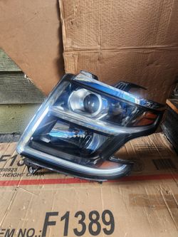 2014,2020 chevy tahoe lh headlight