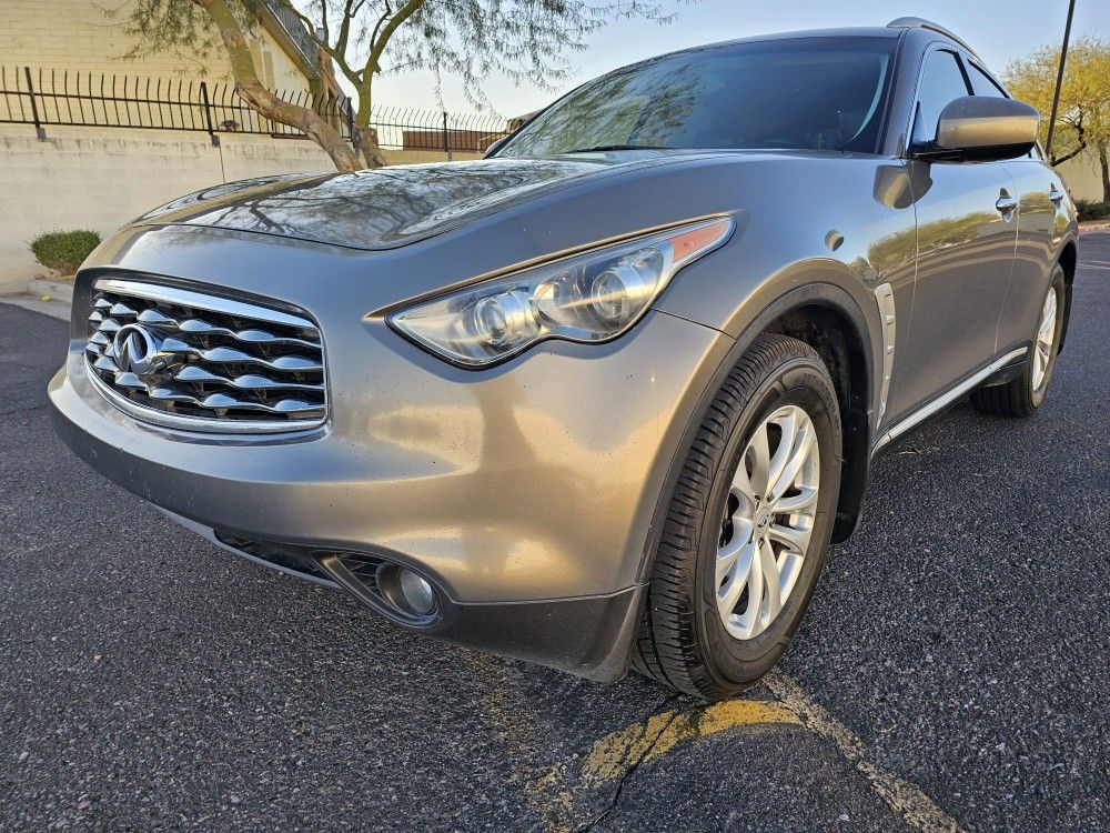 2010 INFINITI.FX35.AWD, CLEAN.AUTO-CHECK, COLD AC, NICE.SUV π