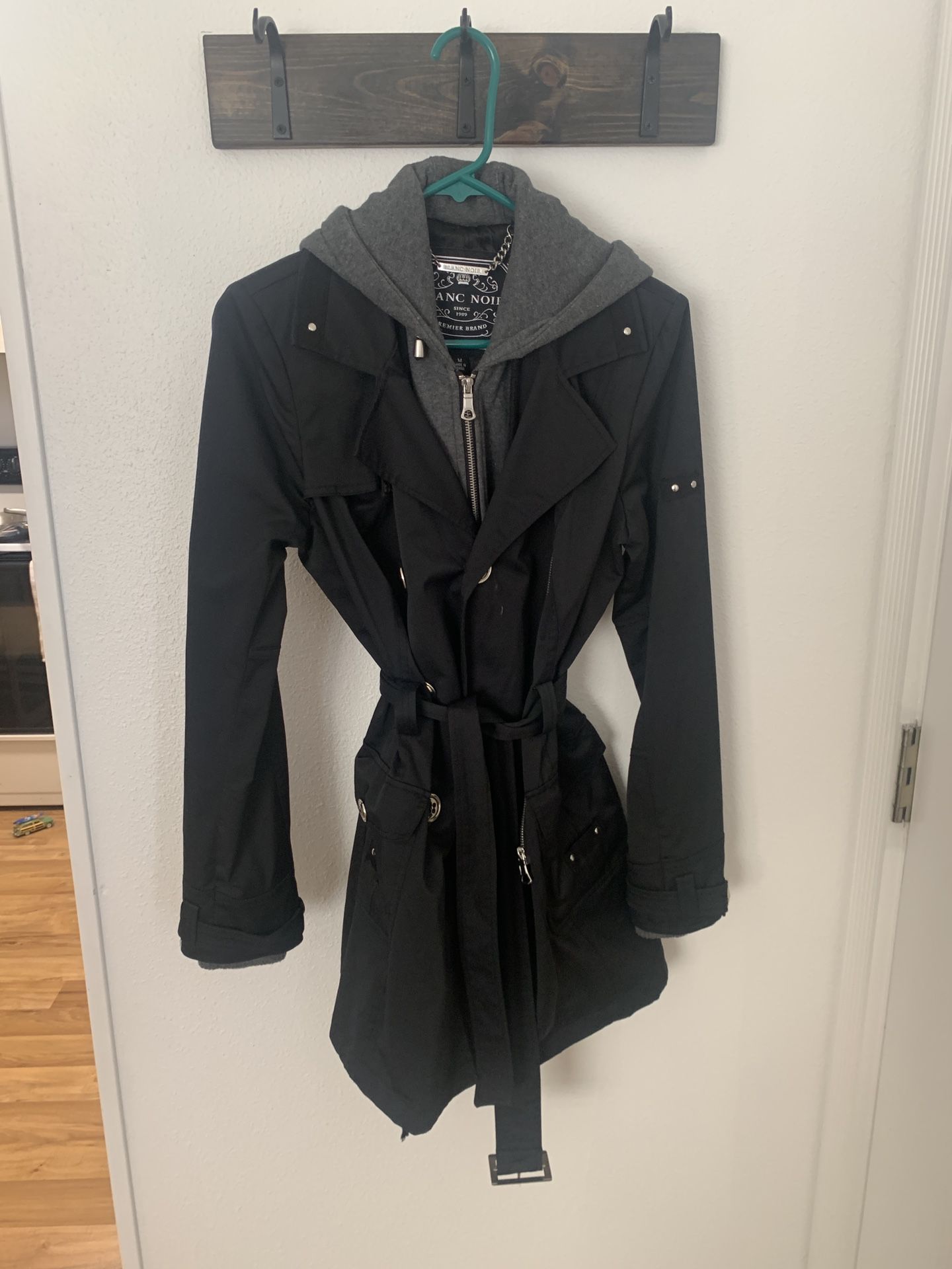 Coats/ Raincoat/ Puffy Vest