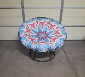 Papasan Chair with Floral Cushion