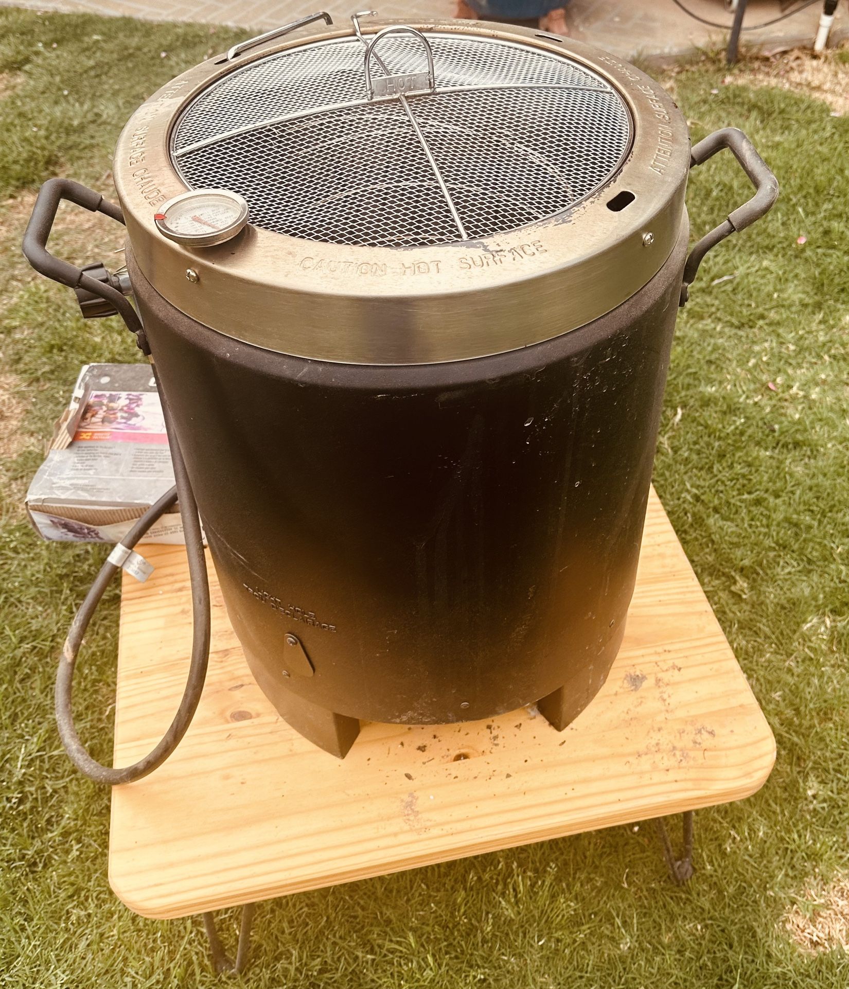 Charbroil Oil Less Fryer