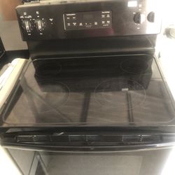 GE Black Ceramic Range 