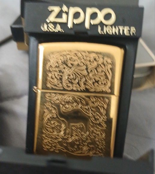 Vintage Zippo Lightar