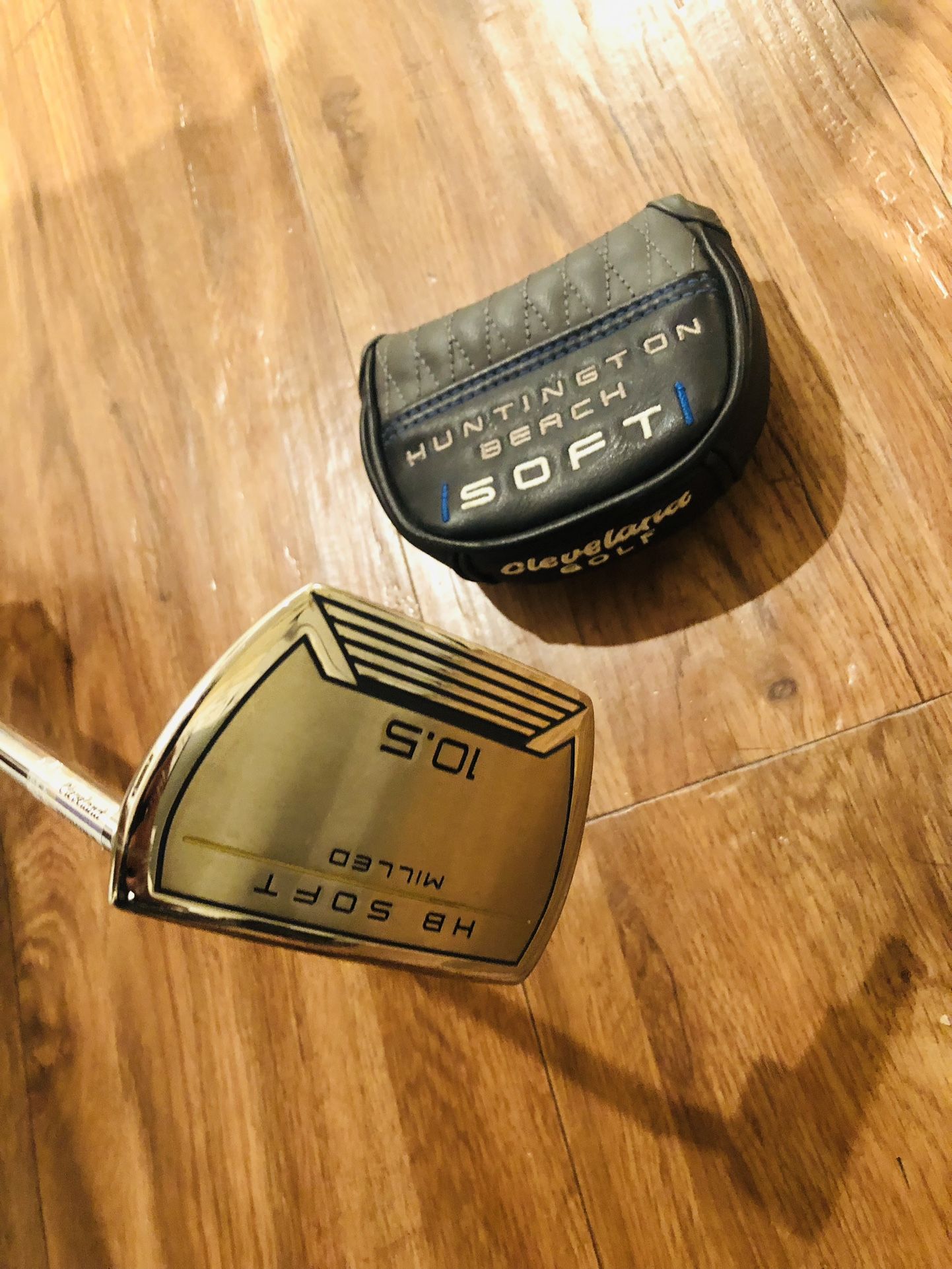 Cleveland HB Soft Milled 10.5 Putter with Head Cover