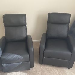 Set Of 2 Theater Chairs