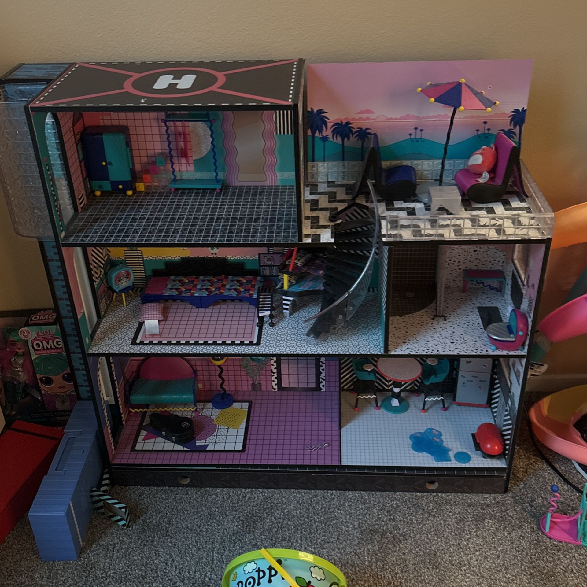 lol Doll House With Furniture 