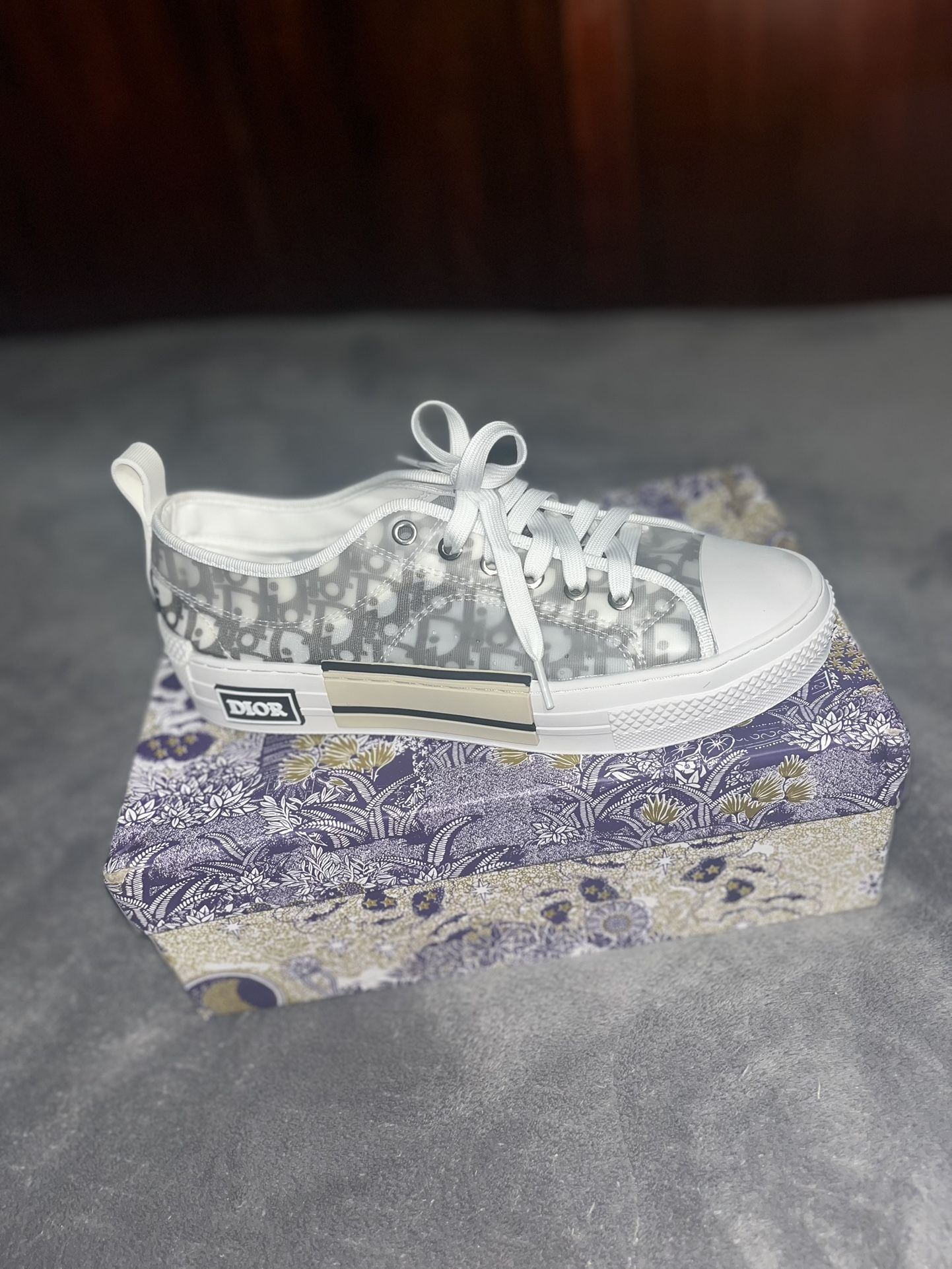 Dior-B23 League Low
