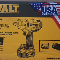 Dewalt 1/2 Impact Wrench Kit
